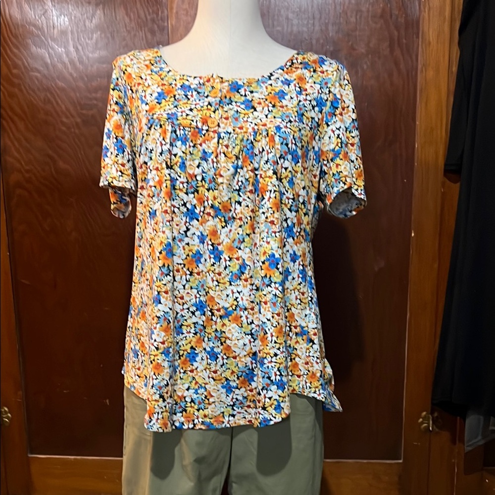 Floral Women's Top - Multicolor